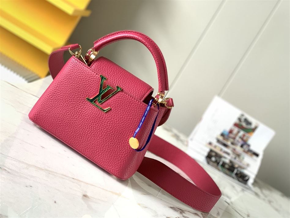 LOUIS VUITTON CAPUCINES MINI Red
