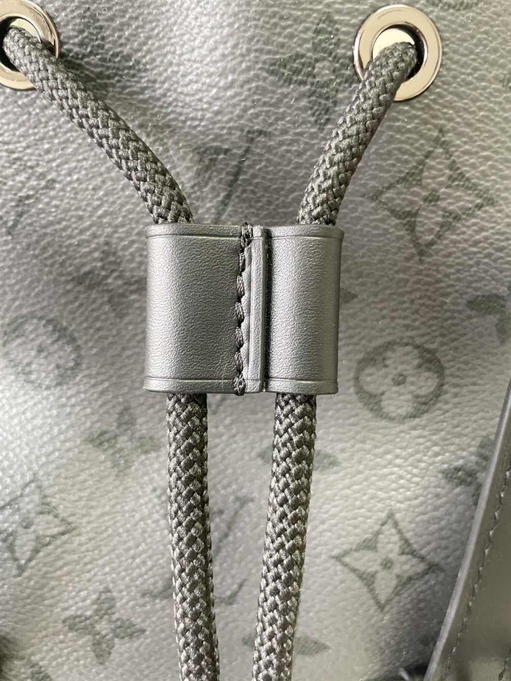 LOUIS VUITTON CHRISTOPHER BACKPACK MONOGRAM ECLIPSE - LVB023