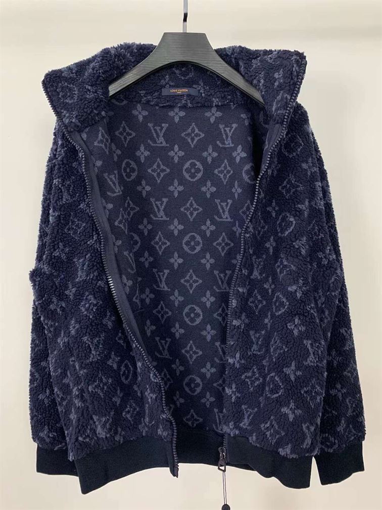 LOUIS VUITTON COAT - LVC010