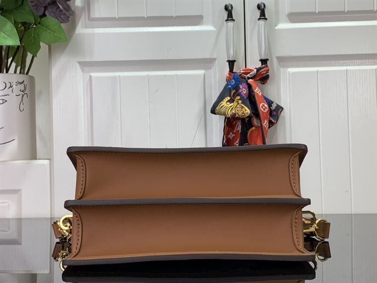 LOUIS VUITTON DAUPHINE MM MONOGRAM