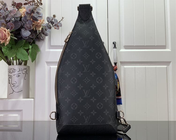 LOUIS VUITTON DUO SLING BAG TAIGARAMA - LVB038