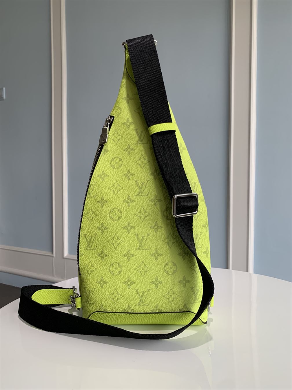 LOUIS VUITTON DUO SLING BAG TAIGARAMA - LVB061