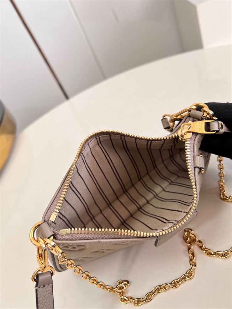 LOUIS VUITTON EASY POUCH ON STRAP