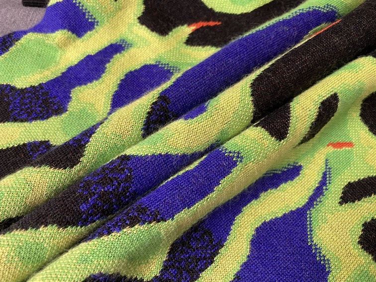 LOUIS VUITTON GRAPHIC CREWNECK - LVH043