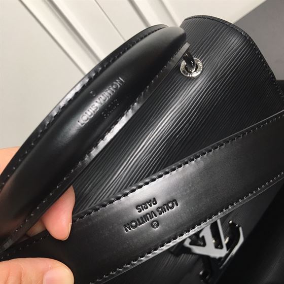 LOUIS VUITTON GRENELLE PM EPI LEATHER BLACK