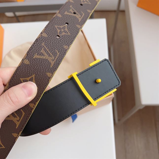 LOUIS VUITTON INITIALES 40MM REVERSIBLE MONOGRAM MACASSAR CANVAS - LBE061