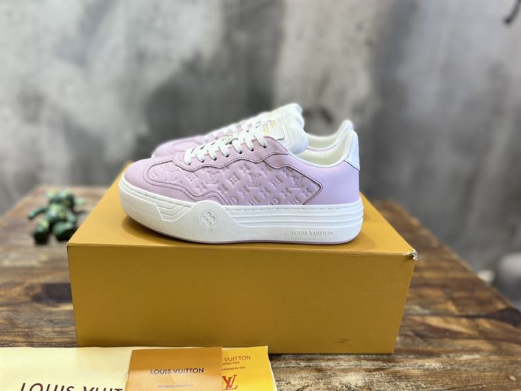 LOUIS VUITTON LV GROOVY PLATFORM SNEAKER - LVS190