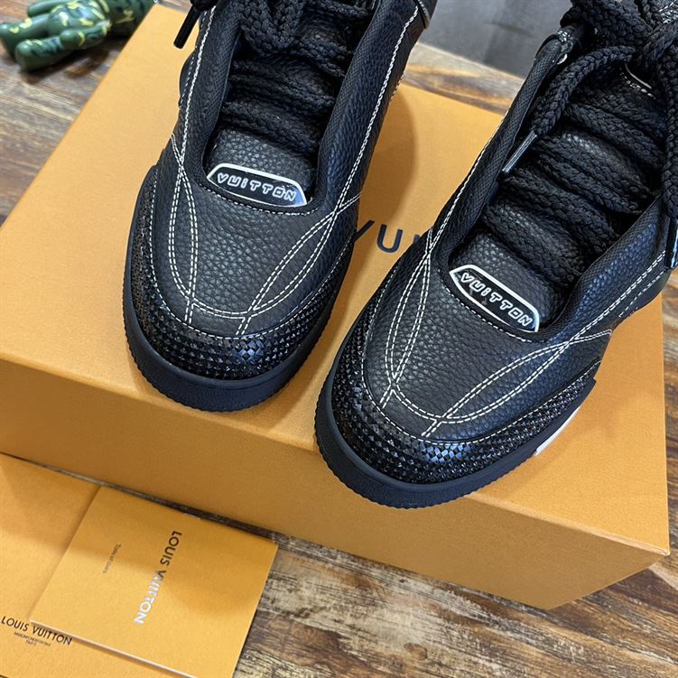 LOUIS VUITTON LV SKATE SNEAKER - LVS152
