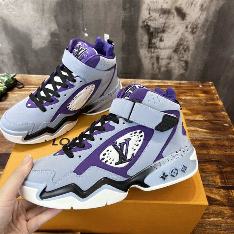 LOUIS VUITTON LV TRAINER 2 SNEAKER - LVS072