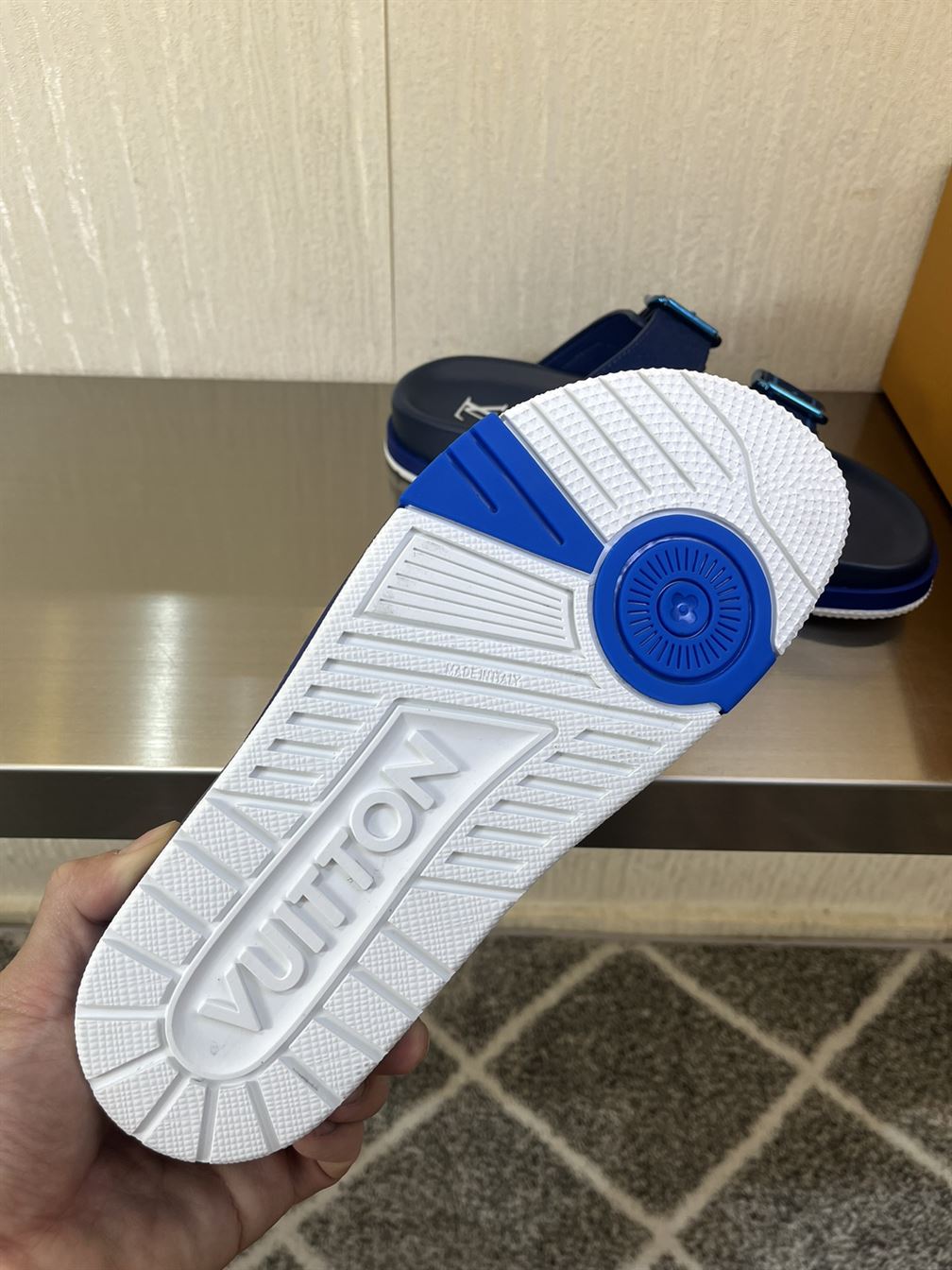 LOUIS VUITTON LV TRAINER MULES - LVSD022