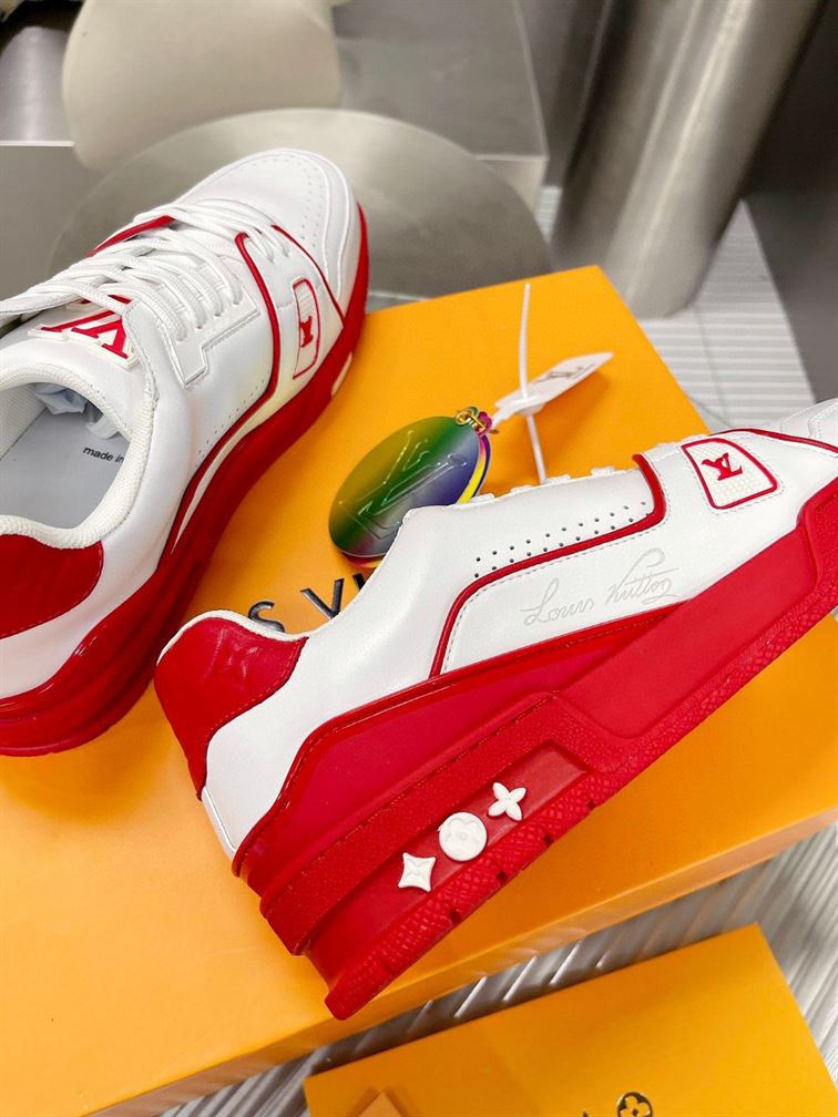 LOUIS VUITTON LV TRAINER SNEAKER - LVS158