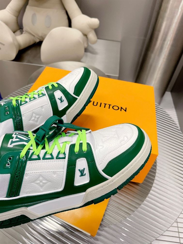 LOUIS VUITTON LV TRAINER SNEAKER - LVS161