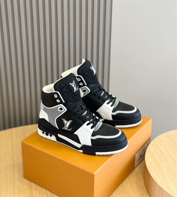 LOUIS VUITTON LV TRAINER SNEAKER BOOT - LVS174