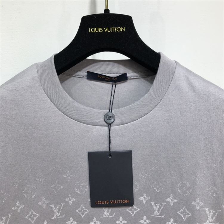LOUIS VUITTON LVSE MONOGRAM GRADIENT T-SHIRT - LVTS055
