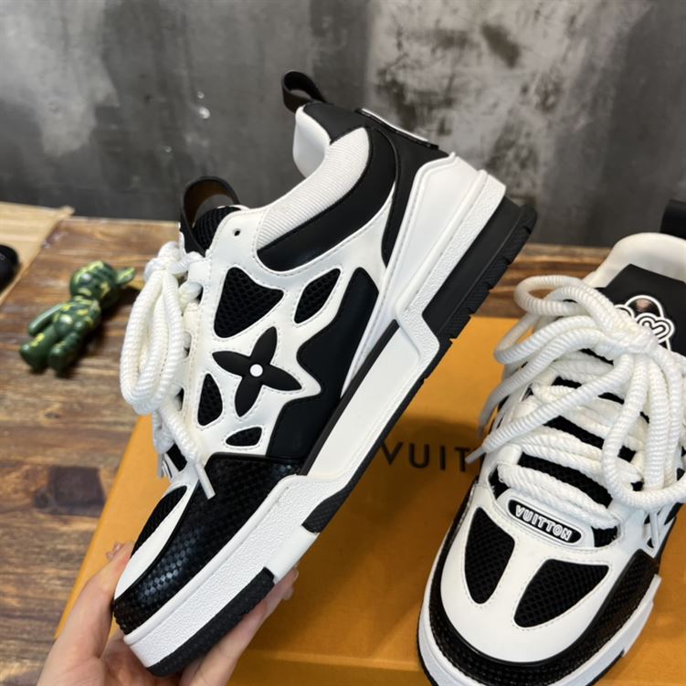 LOUIS VUITTON LVSK8 SNEAKER - LVS079