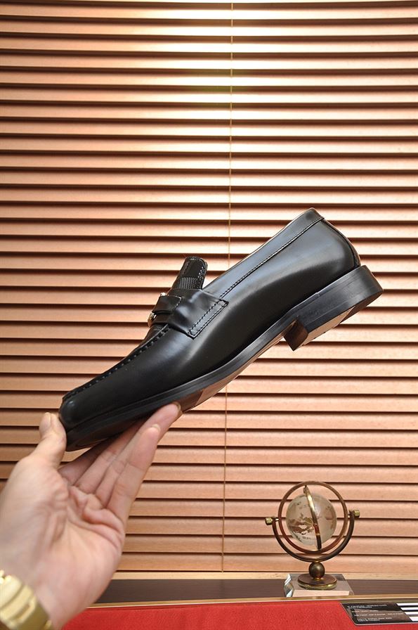 LOUIS VUITTON MAJOR LOAFER - VL015