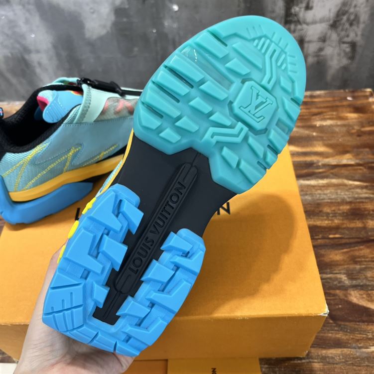 LOUIS VUITTON MILLENIUM SNEAKER - LVS066