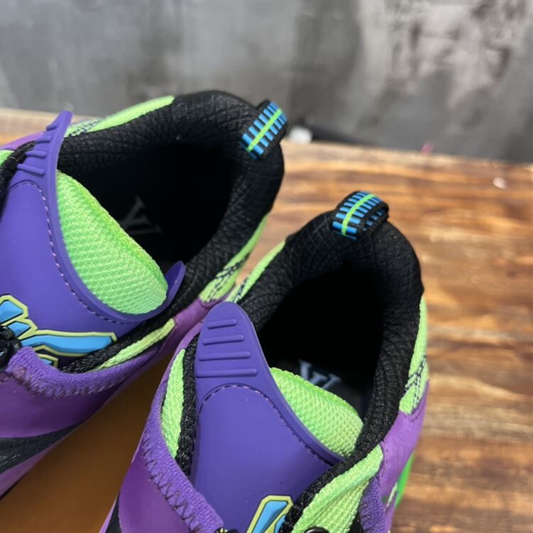 LOUIS VUITTON MILLENIUM SNEAKER - LVS067