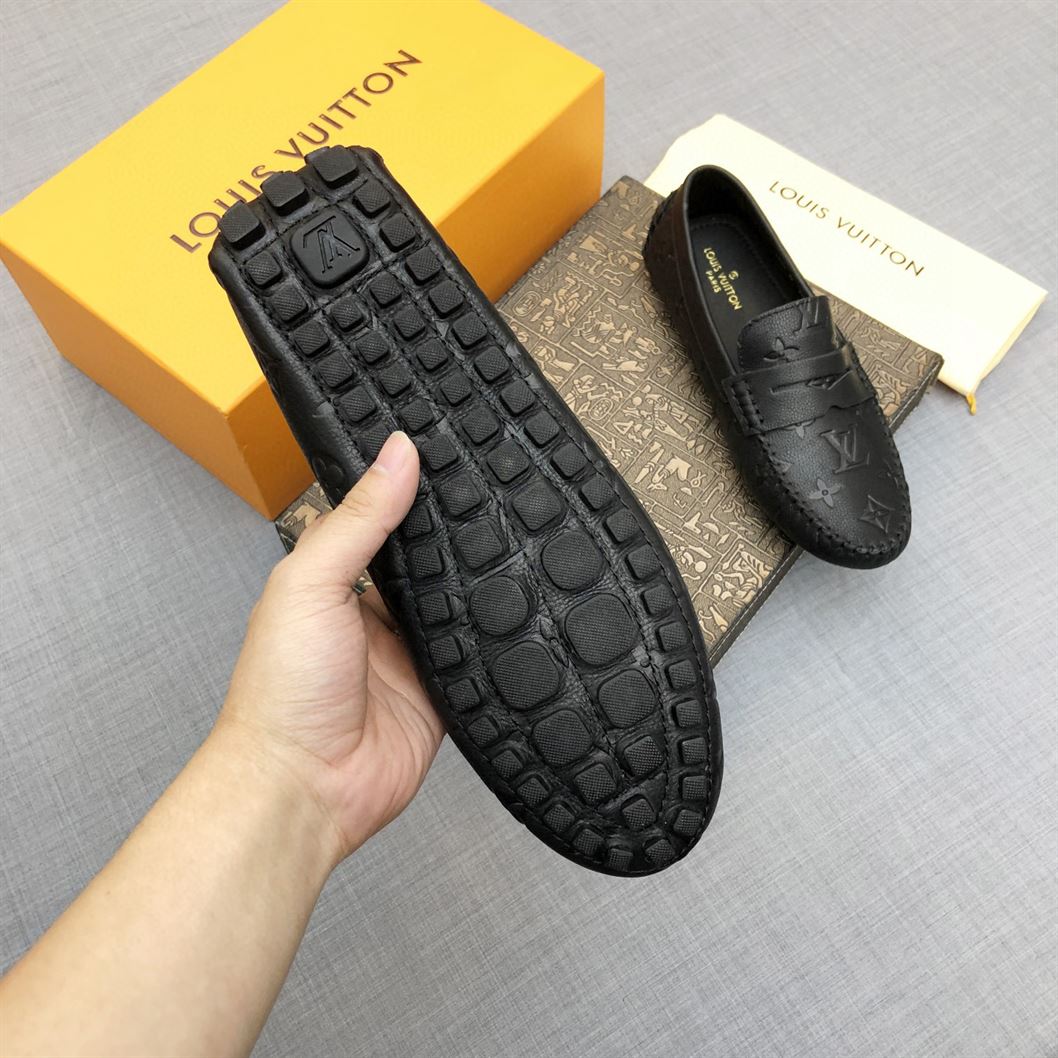 LOUIS VUITTON MOCCASIN - VL024