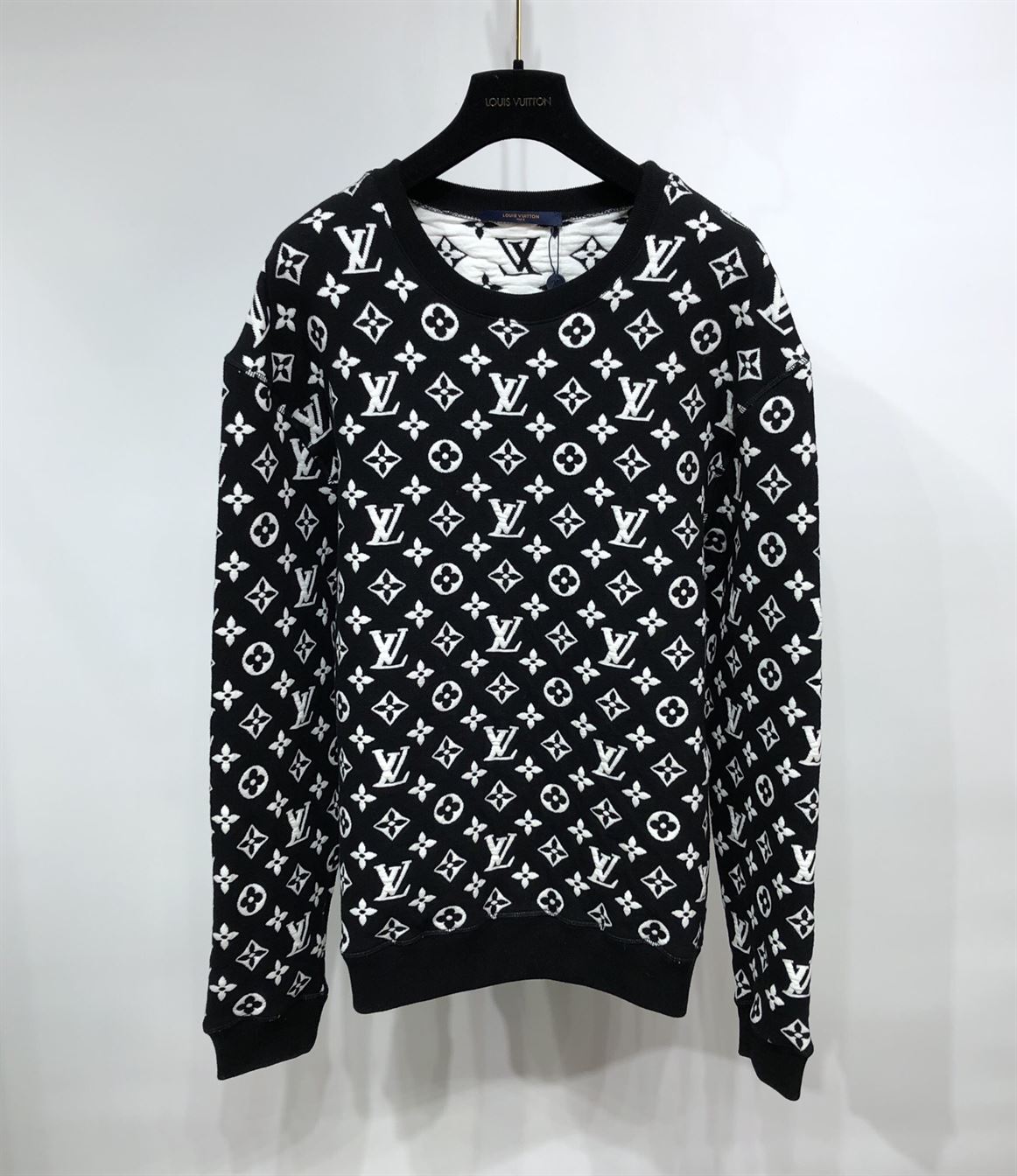 LOUIS VUITTON MONOGRAM BLACK & WHITE SWEATSHIRT - LVH007