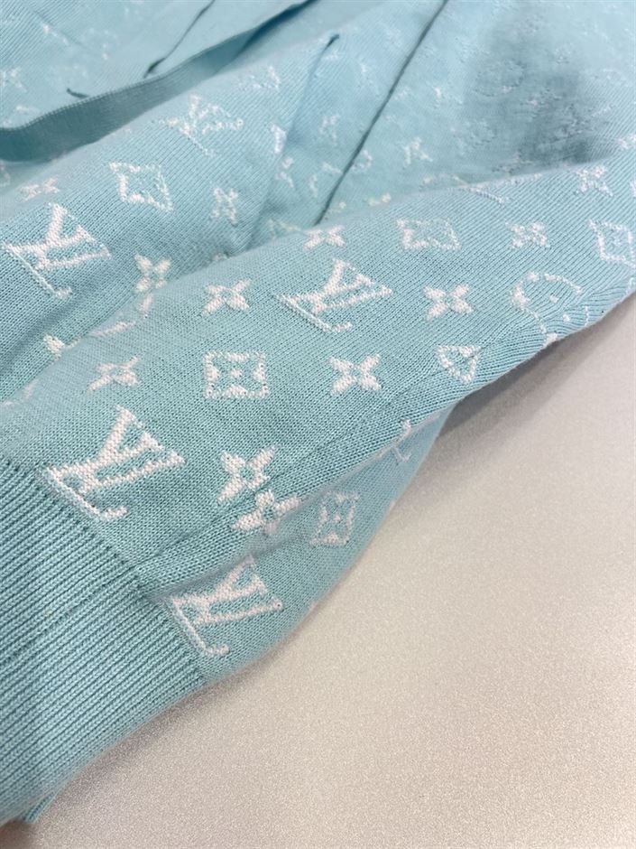 LOUIS VUITTON MONOGRAM GRADIENT HOODIE - LVH040