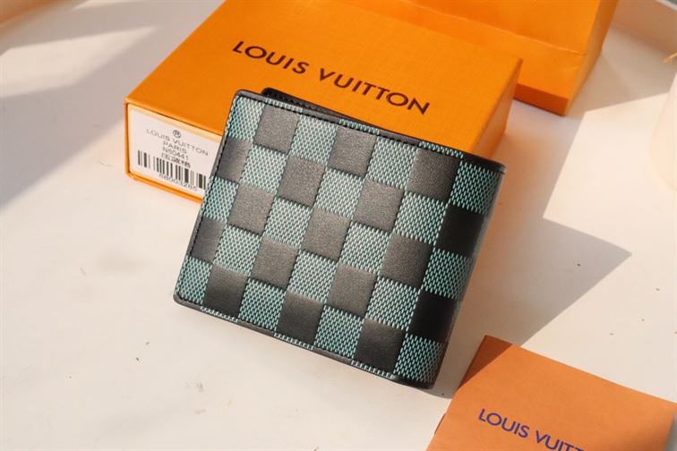 LOUIS VUITTON MULTIPLE WALLET