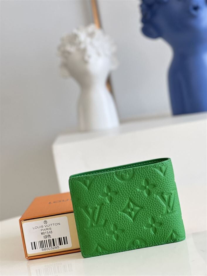 LOUIS VUITTON MULTIPLE WALLET IN GREEN