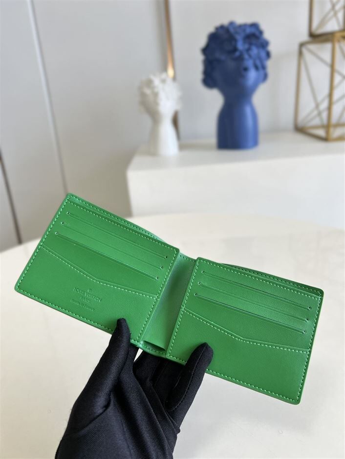 LOUIS VUITTON MULTIPLE WALLET IN GREEN