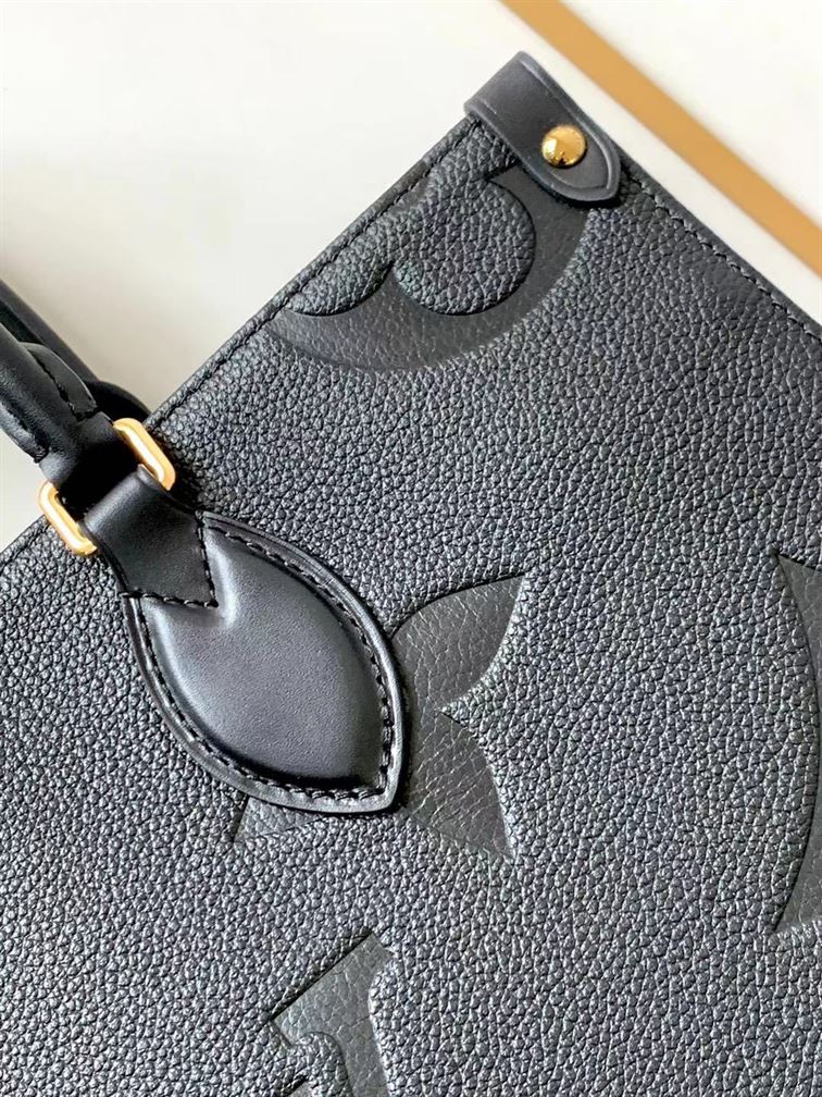 LOUIS VUITTON ONTHEGO MM BLACK MONOGRAM