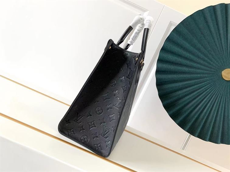 LOUIS VUITTON ONTHEGO MM BLACK MONOGRAM