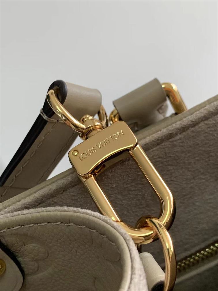 LOUIS VUITTON ONTHEGO PM MONOGRAM EMPREINTE