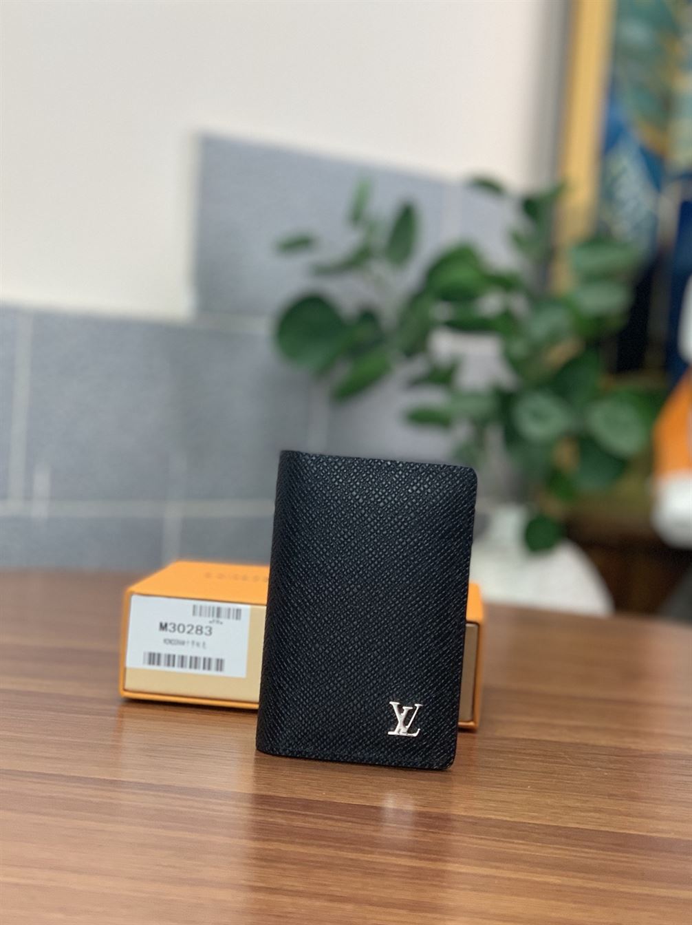 LOUIS VUITTON POCKET ORGANIZER