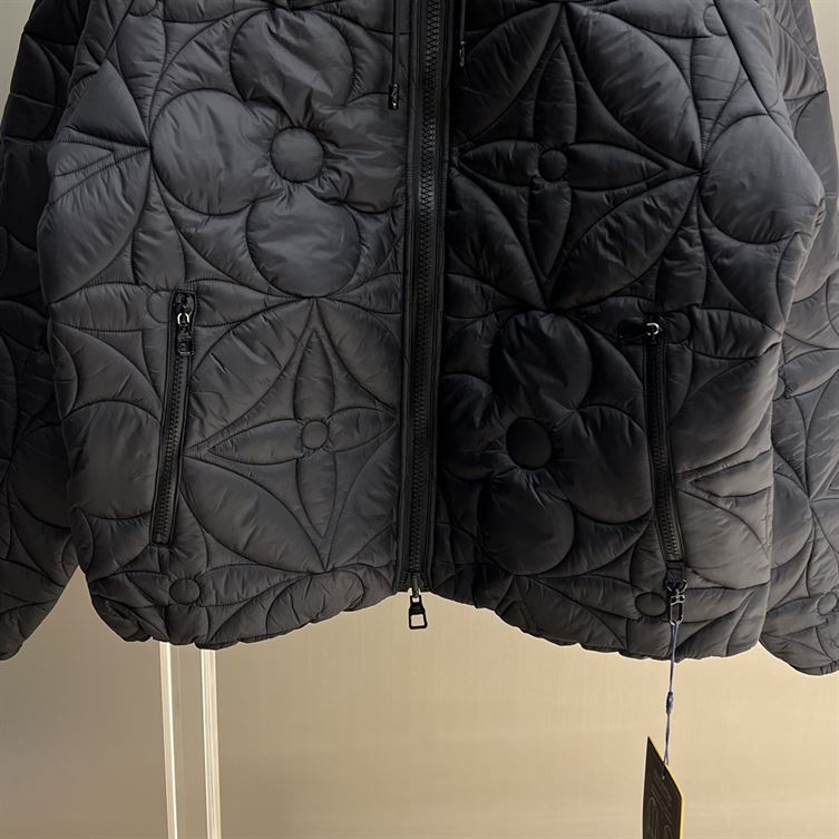 LOUIS VUITTON REVERSIBLE MONOGRAM PUFFER JACKET - LVC028