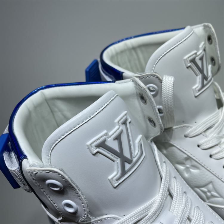 LOUIS VUITTON RIVOLI BOOTS - LVS105