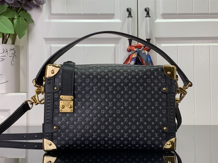 LOUIS VUITTON SIDE TRUNK Black