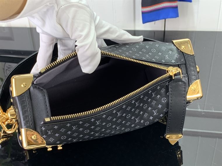 LOUIS VUITTON SIDE TRUNK Black
