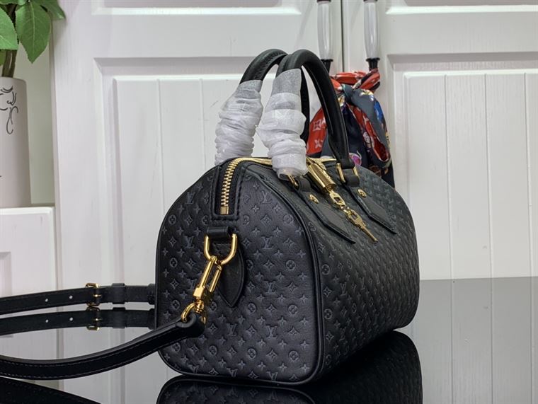 LOUIS VUITTON SPEEDY BANDOULIERE 20