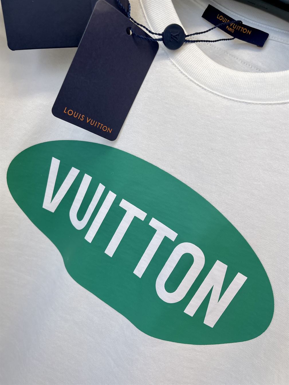 LOUIS VUITTON T-SHIRT - LVTS016