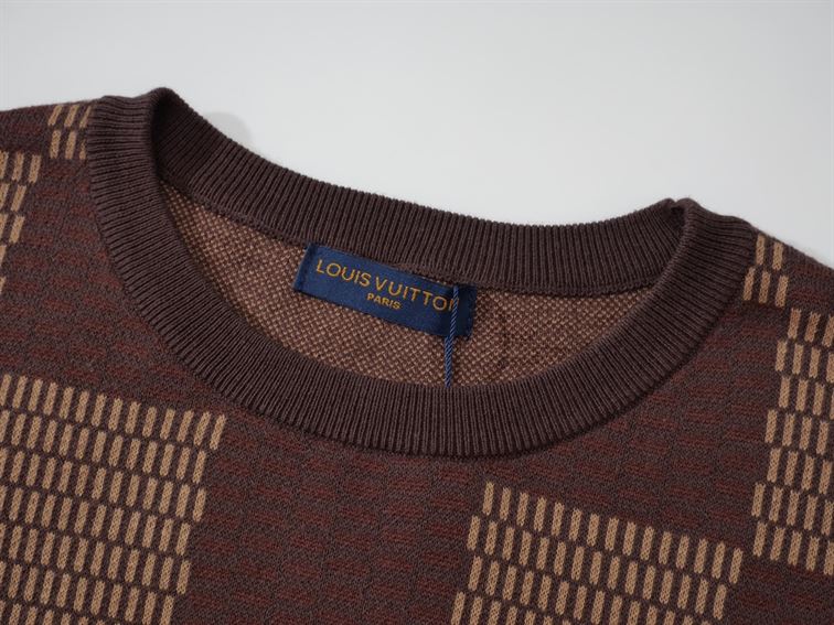 LOUIS VUITTON T-SHIRT - LVTS062