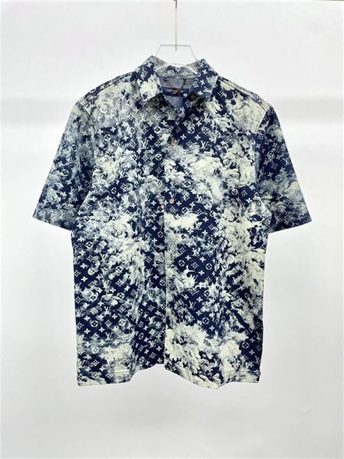 LOUIS VUITTON TAPESTRY MONOGRAM - LVTS050