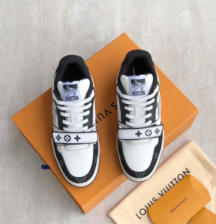 LOUIS VUITTON TRAINER MONOGRAM DENIM - LVS016