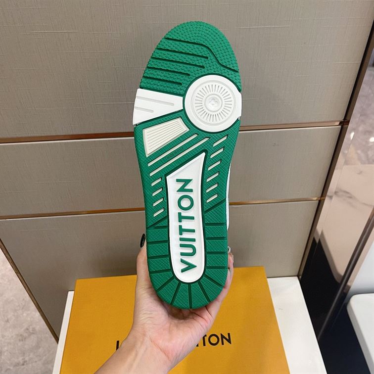 LOUIS VUITTON TRAINER SNEAKER - LVS019