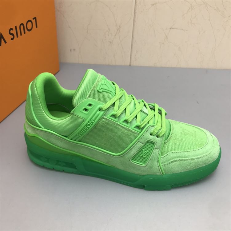 LOUIS VUITTON TRAINER SNEAKER - LVS128