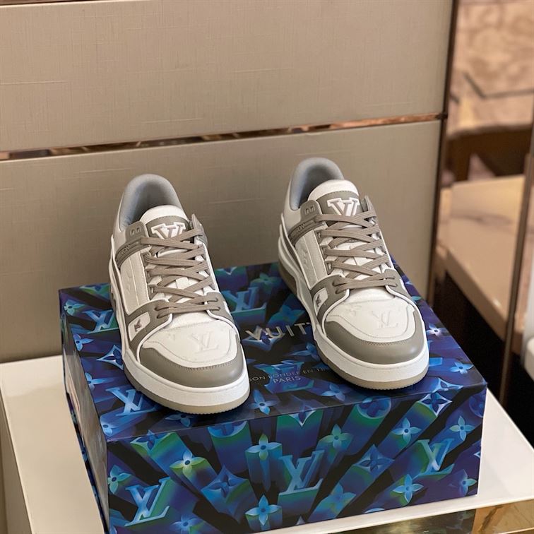 LOUIS VUITTON TRAINER SNEAKER- LVS028