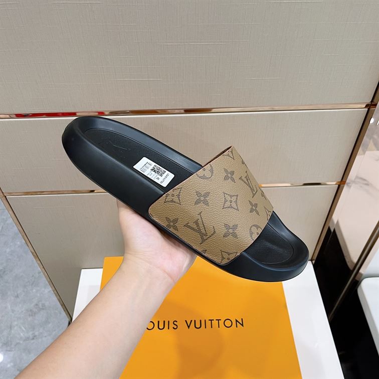 LOUIS VUITTON WATERFRONT MULE - LVSD030