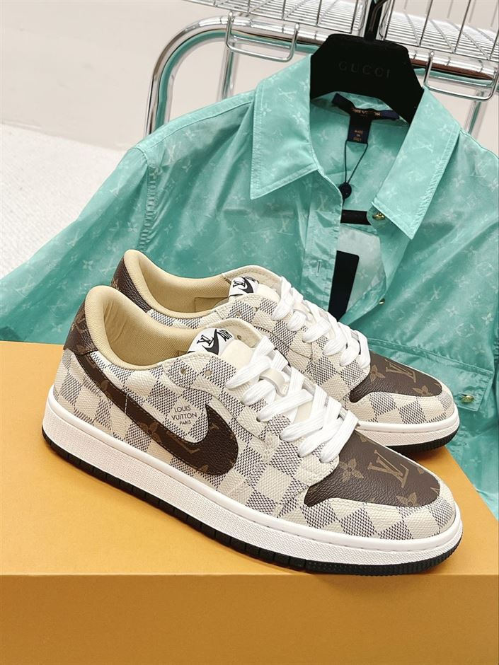 LOUIS VUITTON X AIR JORDAN 1 - LVS107