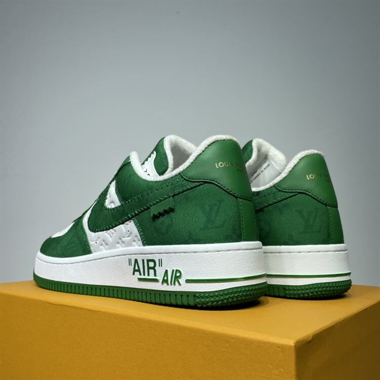 LOUIS VUITTON X NIKE AIR FORCE 1 LOW-TOP SNEAKERS - LVS136