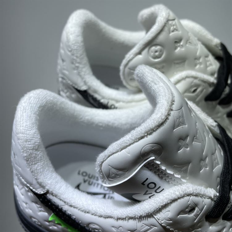 LOUIS VUITTON X NIKE AIR FORCE 1 LOW-TOP SNEAKERS - LVS137