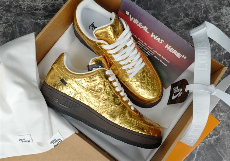 LOUIS VUITTON X NIKE AIR FORCE 1 LOW-TOP SNEAKERS IN GOLD - LVS114