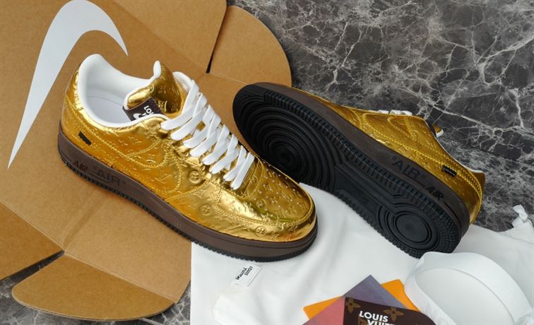 LOUIS VUITTON X NIKE AIR FORCE 1 LOW-TOP SNEAKERS IN GOLD - LVS114